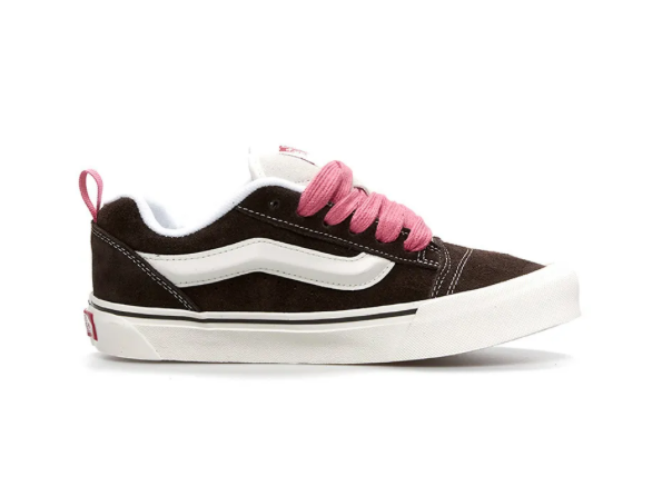 VANS KNU